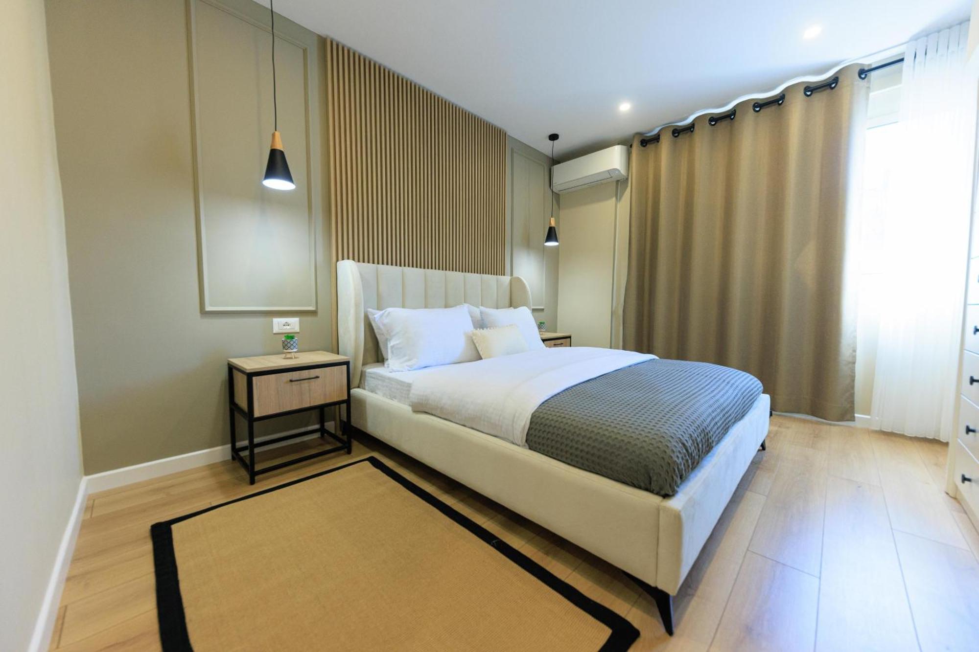 Syncron Centre Skyline Rooftop Tirana Apartments Extérieur photo